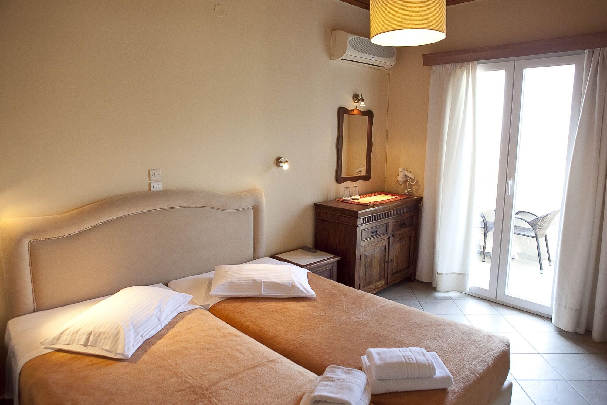 Virginia Hotel 사모스 외부 사진