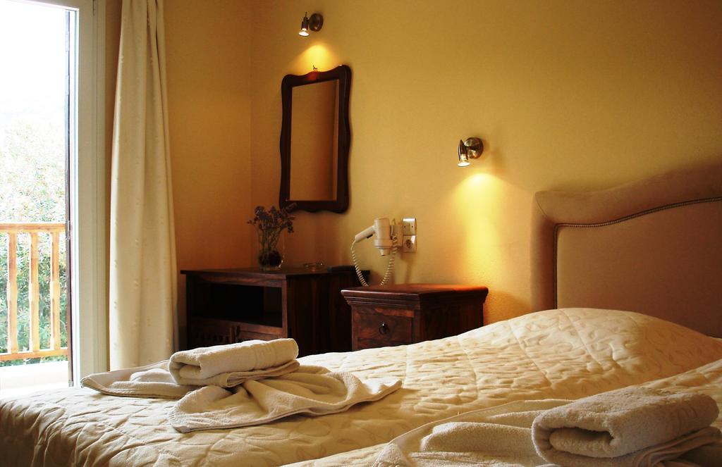 Virginia Hotel 사모스 외부 사진