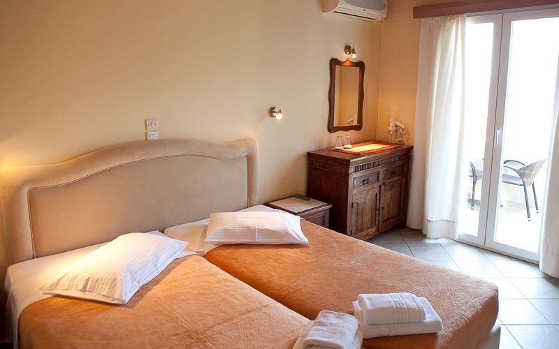 Virginia Hotel 사모스 외부 사진